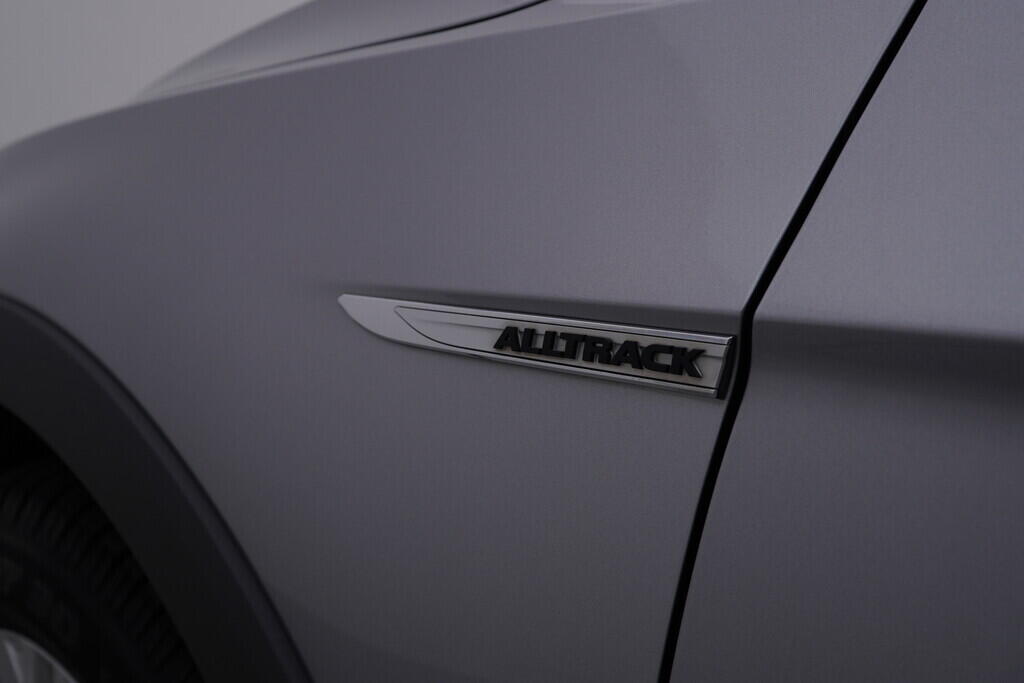 OV190V07717_44.webp_PASSAT ALLTRACK  2.0 TDI 140 kW automat, DPH