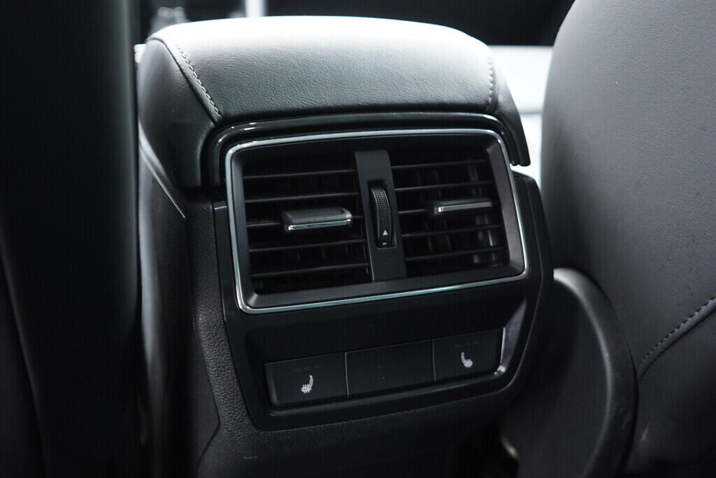 OV190V07718_38.webp_KODIAQ L&K 2.0 TDI 147 kW automat, DPH