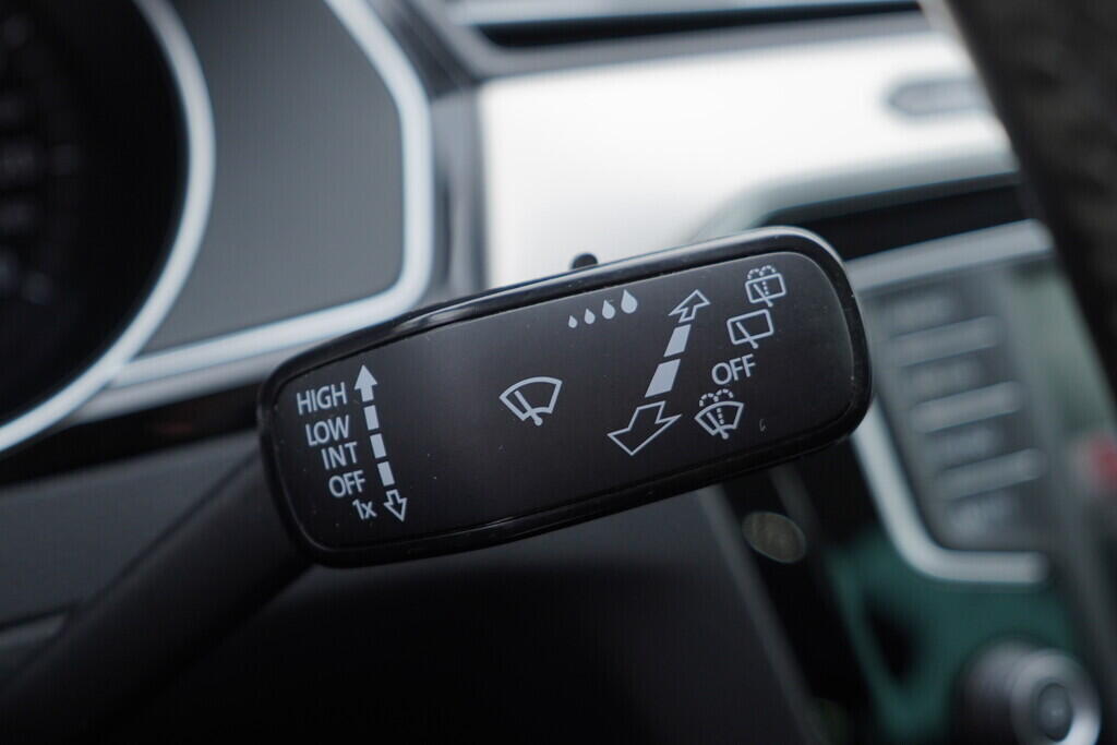 OV190V07721_26.webp_PASSAT VARIANT Comfortline 1.6 TDI 88 kW manuál