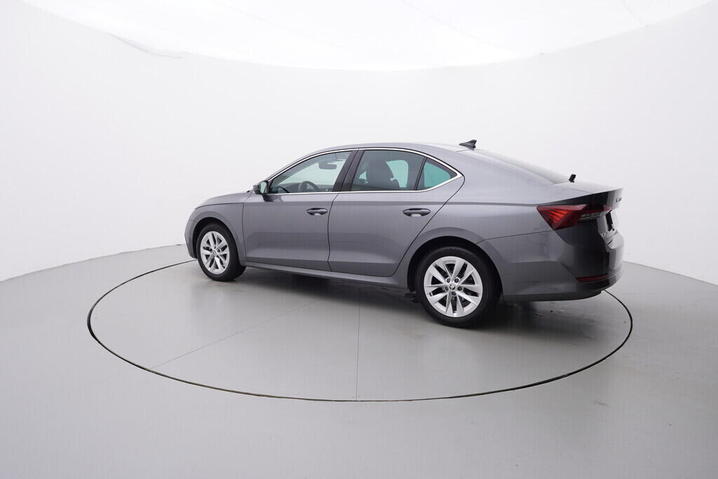 OV190V07732_12.webp_OCTAVIA Style 1.5 TSI 110 kW manuál, DPH