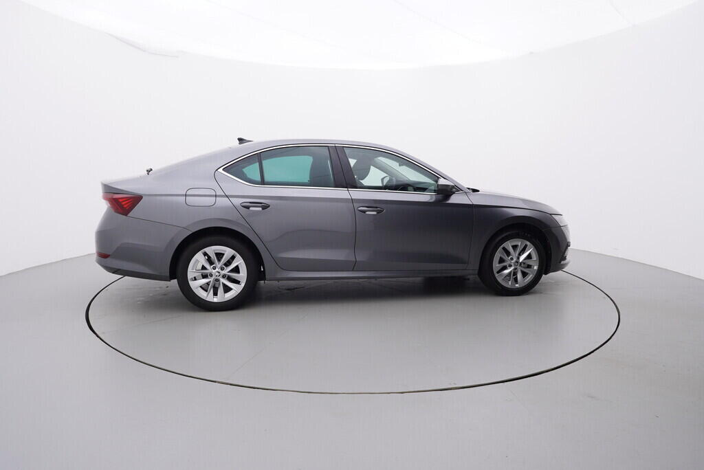 OV190V07732_15.webp_OCTAVIA Style 1.5 TSI 110 kW manuál, DPH