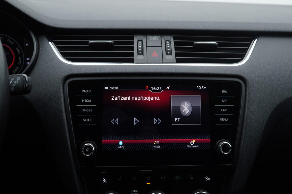 OV190V07754_31.webp_OCTAVIA RS 2.0 TDI 135 kW automat