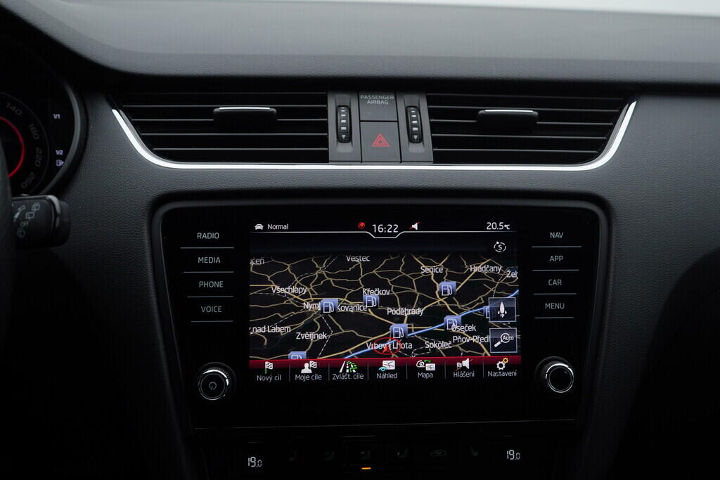 OV190V07754_33.webp_OCTAVIA RS 2.0 TDI 135 kW automat