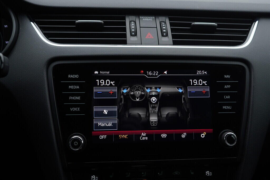 OV190V07754_34.webp_OCTAVIA RS 2.0 TDI 135 kW automat