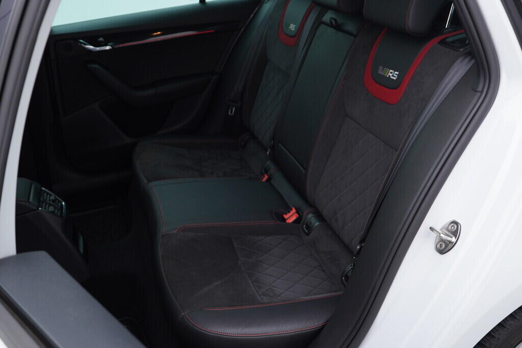 OV190V07754_38.webp_OCTAVIA RS 2.0 TDI 135 kW automat