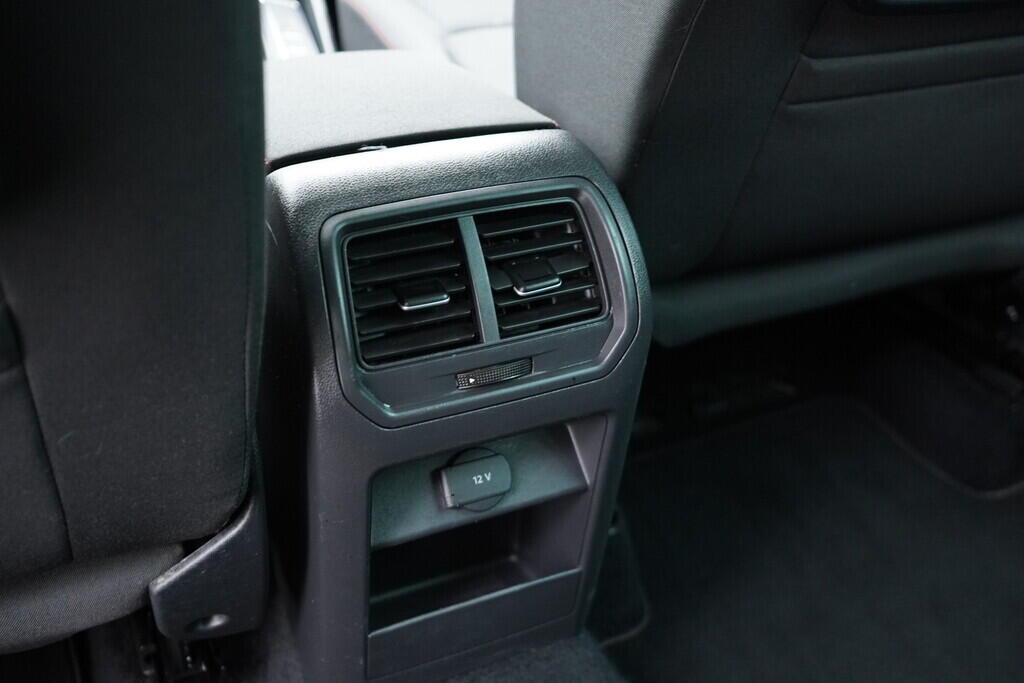 OV190V07776_36.webp_GOLF SPORTSVAN Comfortline Business 1.4 TSI 92 kW automat