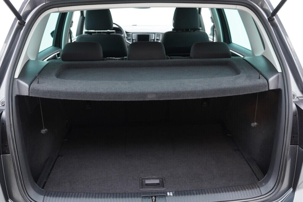 OV190V07776_38.webp_GOLF SPORTSVAN Comfortline Business 1.4 TSI 92 kW automat