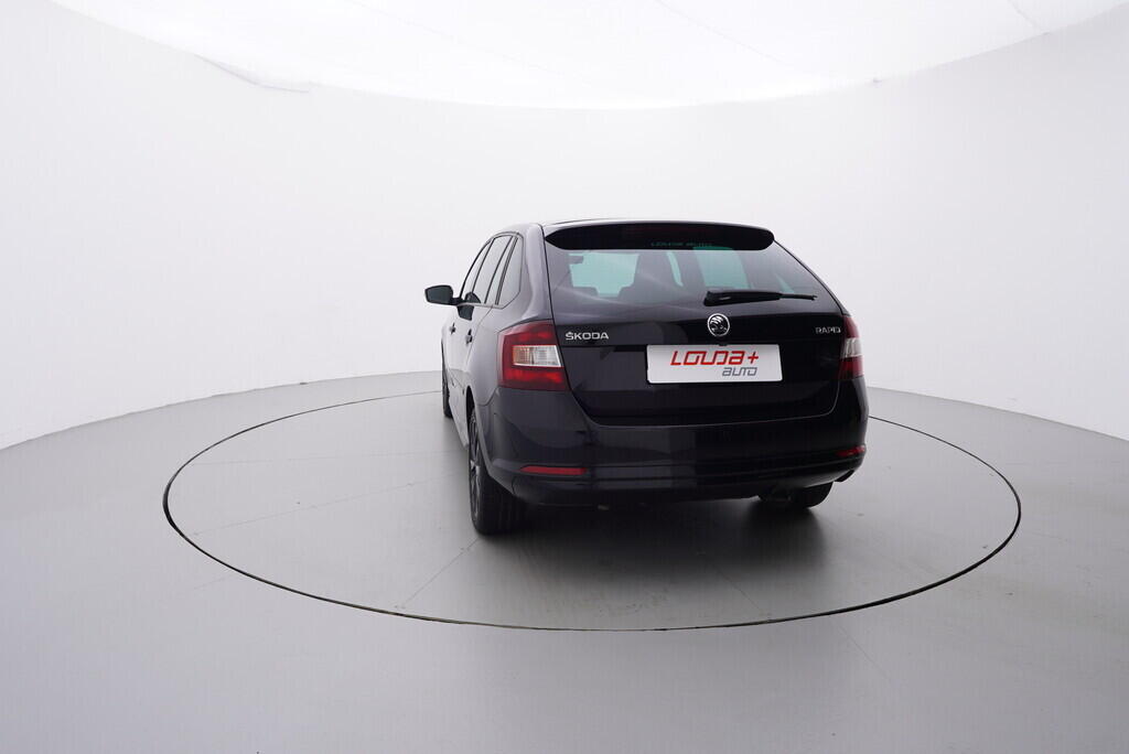 OV190V07778_13.webp_RAPID SPACEBACK Monte Carlo 1.0 TSI 81 kW manuál