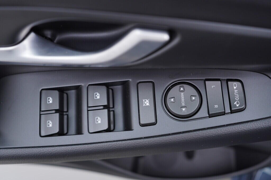 OV190V07787_20.webp_I30 Family Comfort 1.5  81 kW manuál, DPH