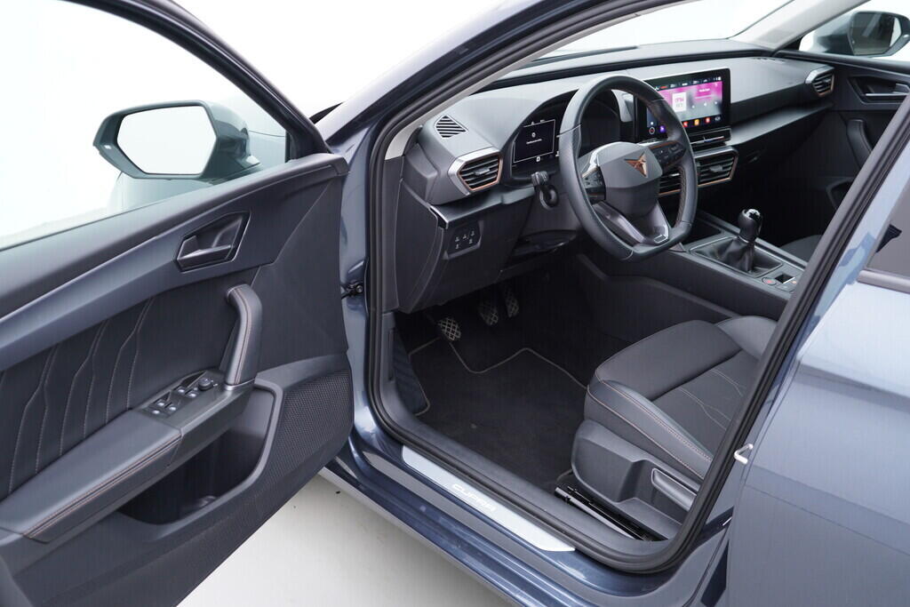 OV190V07801_18.webp_LEON ST  1.5 TSI 110 kW manuál, DPH