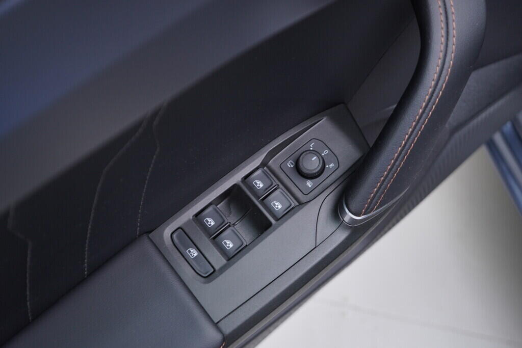 OV190V07801_20.webp_LEON ST  1.5 TSI 110 kW manuál, DPH