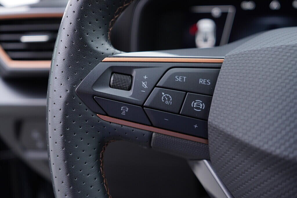 OV190V07801_25.webp_LEON ST  1.5 TSI 110 kW manuál, DPH