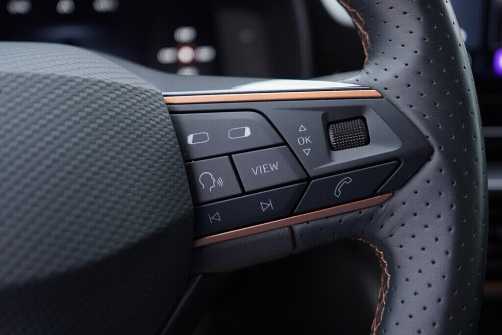 OV190V07801_26.webp_LEON ST  1.5 TSI 110 kW manuál, DPH