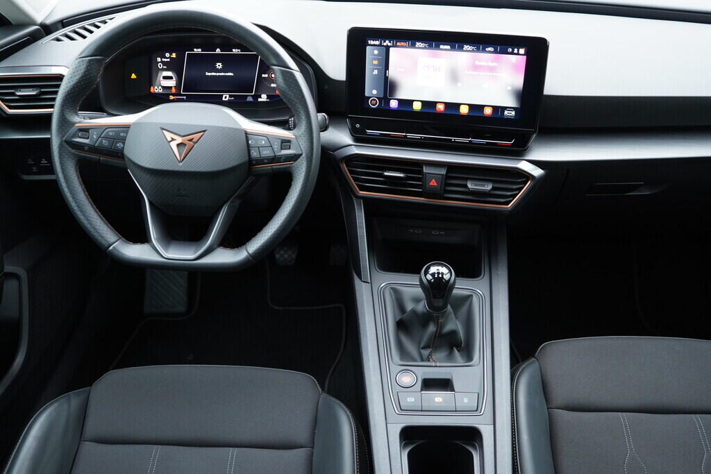 OV190V07801_28.webp_LEON ST  1.5 TSI 110 kW manuál, DPH