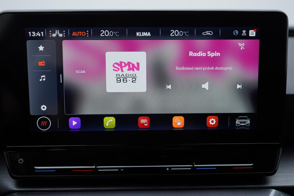 OV190V07801_30.webp_LEON ST  1.5 TSI 110 kW manuál, DPH