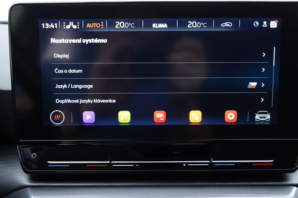 OV190V07801_32.webp_LEON ST  1.5 TSI 110 kW manuál, DPH