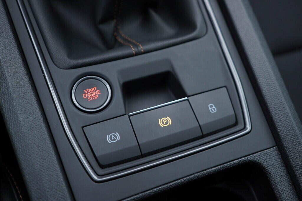 OV190V07801_37.webp_LEON ST  1.5 TSI 110 kW manuál, DPH