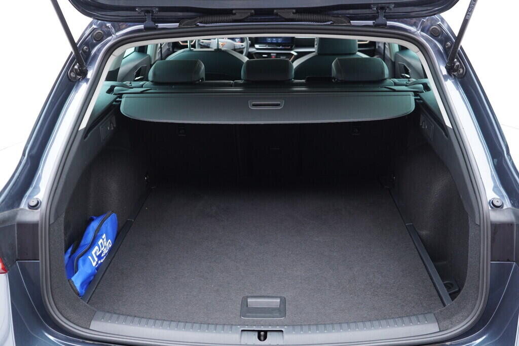 OV190V07801_43.webp_LEON ST  1.5 TSI 110 kW manuál, DPH