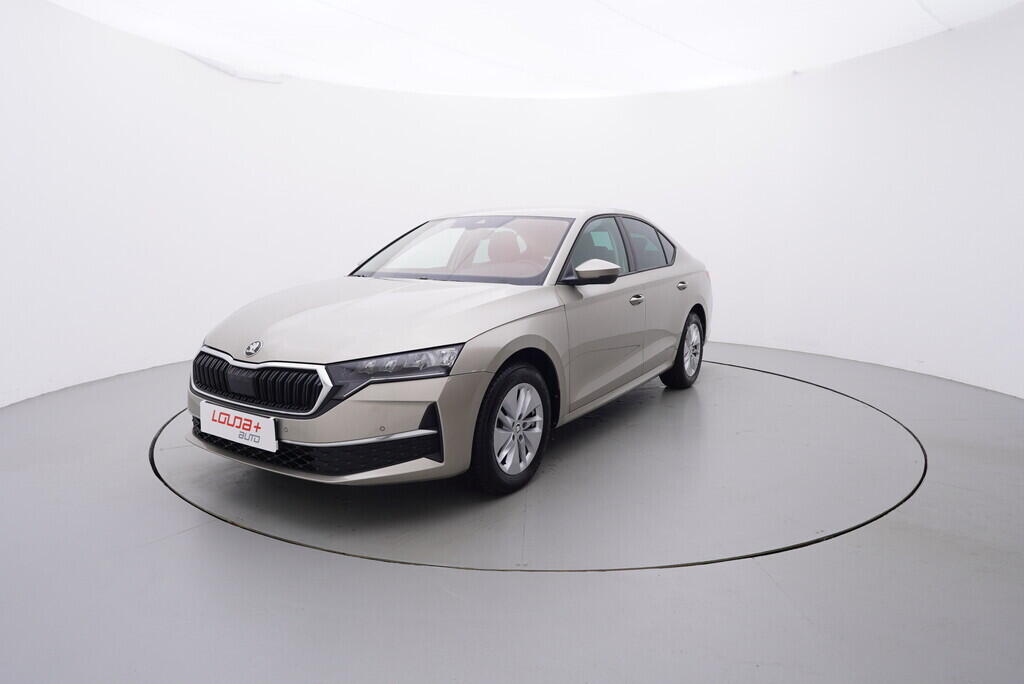 OV190V07807_10.webp_OCTAVIA Selection 1.5 TSI 110 kW manuál, DPH