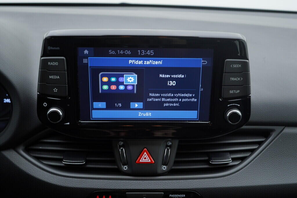 OV190V07814_28.webp_I30 Comfort  1.0 T-Gdi 88 kW manuál