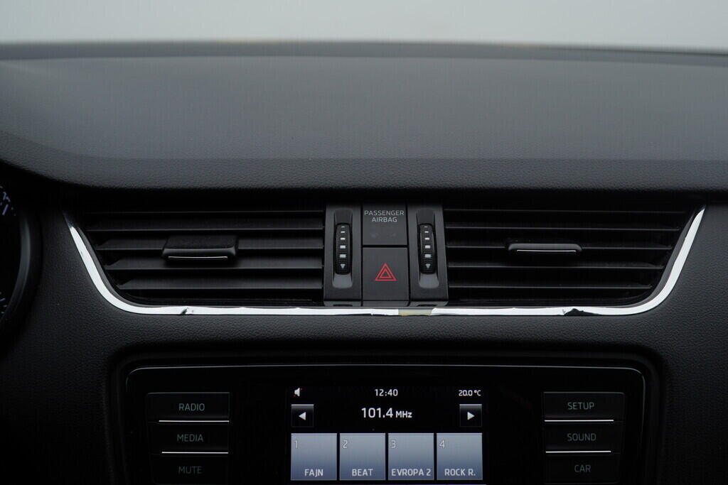 OV190V07815_27.webp_OCTAVIA Elegance 2.0 TDI 110 kW manuál