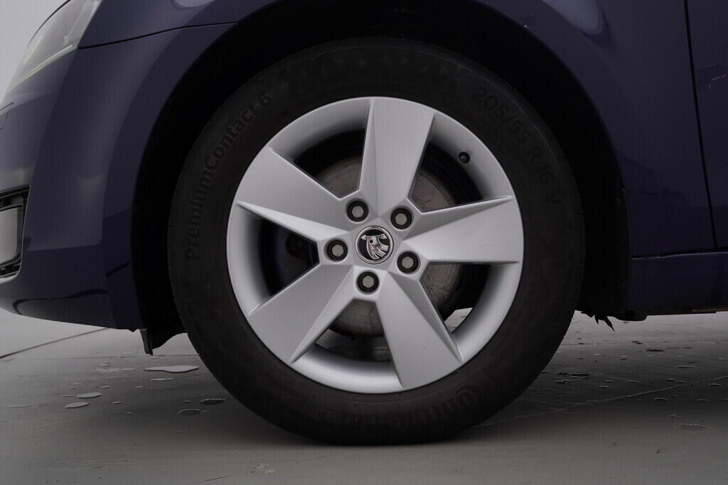 OV190V07815_39.webp_OCTAVIA Elegance 2.0 TDI 110 kW manuál