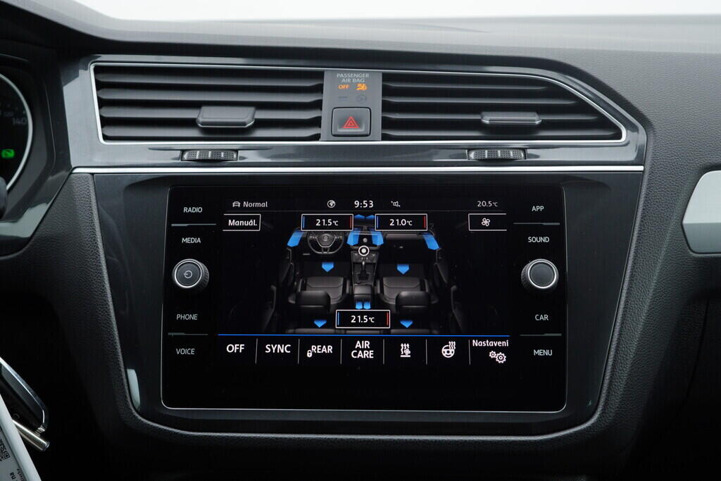 OV190V07816_32.webp_TIGUAN R-Line 2.0 TSI 140 kW automat, DPH