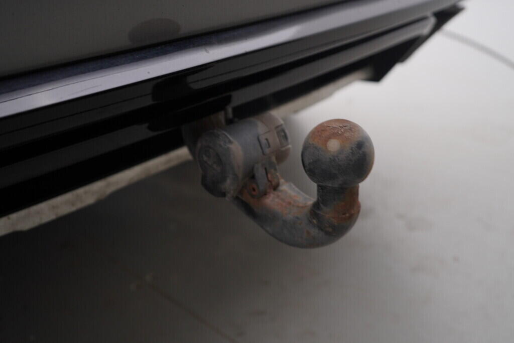 OV190V07845_47.webp_TOUAREG R-Line 3.0 TDI 193 kW automat, DPH