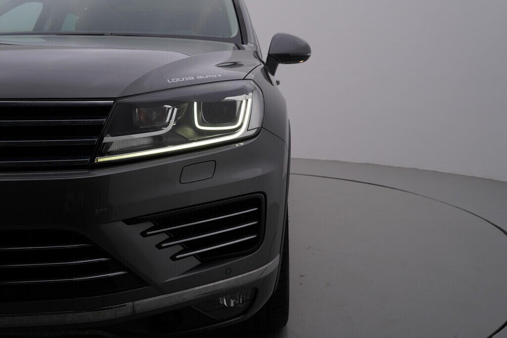 OV190V07845_49.webp_TOUAREG R-Line 3.0 TDI 193 kW automat, DPH