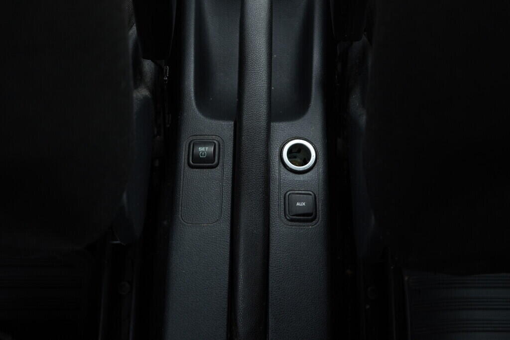 OV190V07849_32.webp_FABIA Ambiente 1.2 TSI 63 kW manuál