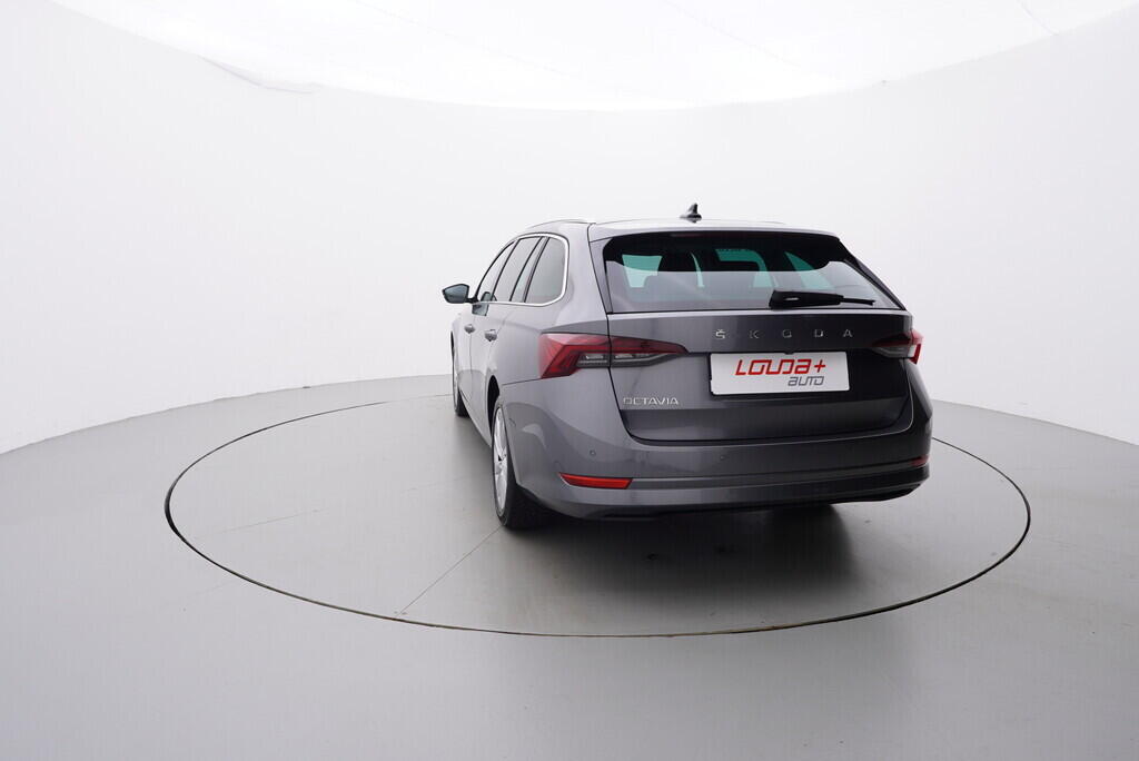 OV190V07853_13.webp_OCTAVIA Style 2.0 TDI 110 kW automat, DPH
