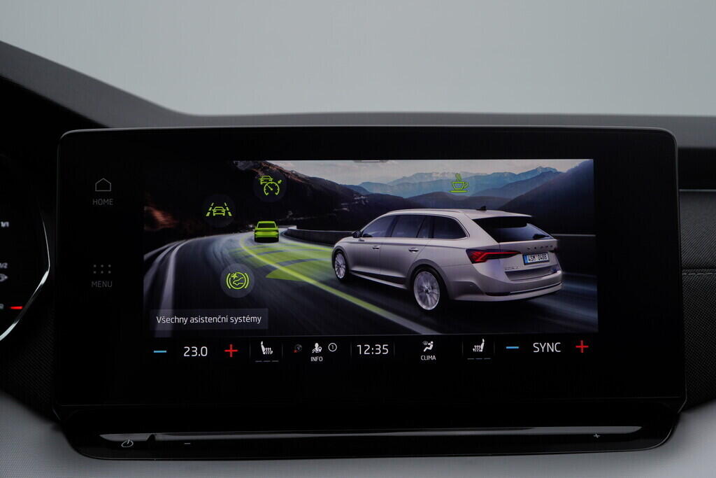 OV190V07853_33.webp_OCTAVIA Style 2.0 TDI 110 kW automat, DPH