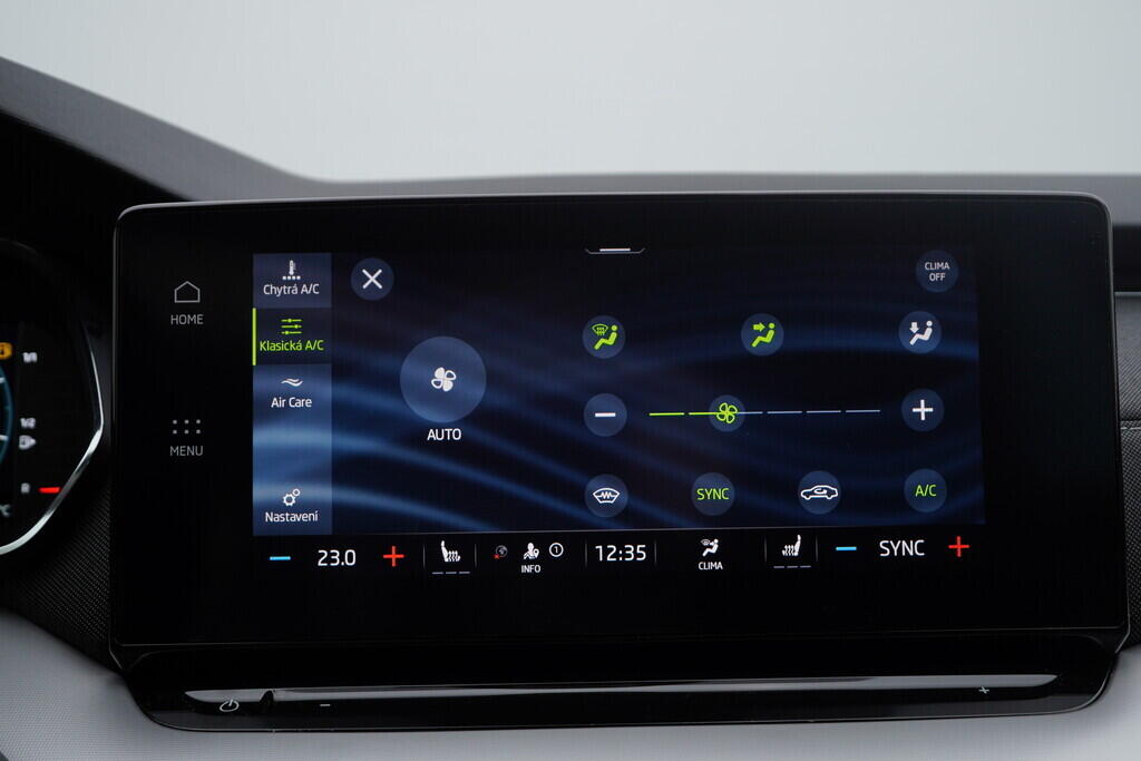 OV190V07853_34.webp_OCTAVIA Style 2.0 TDI 110 kW automat, DPH