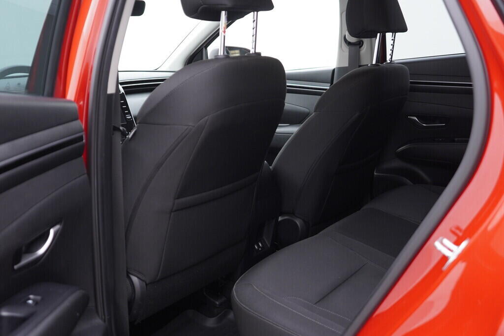 OV190V07860_33.webp_TUCSON Comfort 1.6  85 kW manuál
