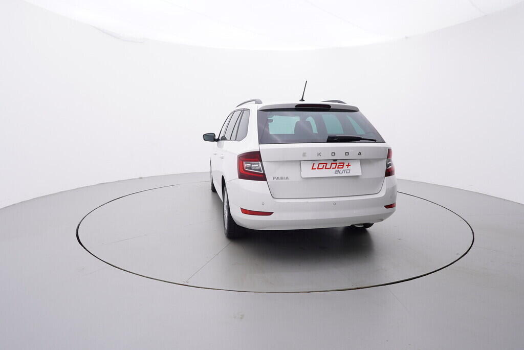 OV190V07862_13.webp_FABIA Style Plus 1.0 TSI 70 kW manuál, DPH