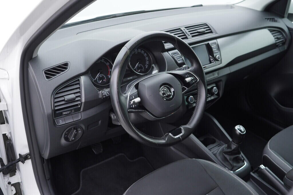 OV190V07862_22.webp_FABIA Style Plus 1.0 TSI 70 kW manuál, DPH