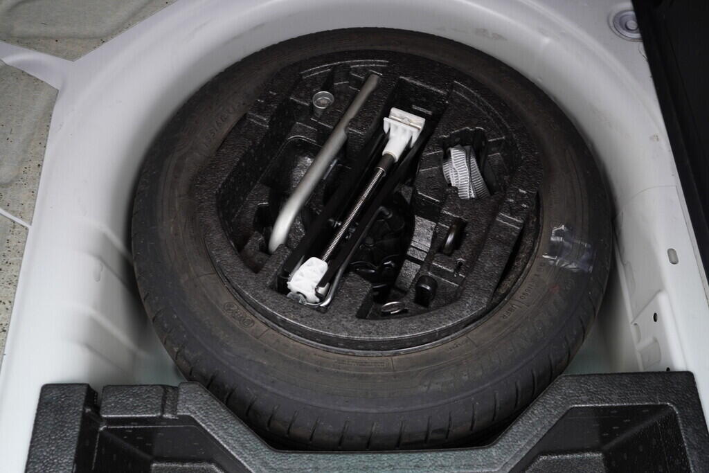 OV190V07862_36.webp_FABIA Style Plus 1.0 TSI 70 kW manuál, DPH