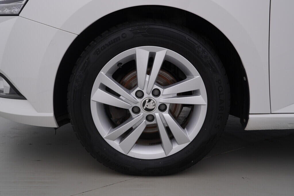OV190V07862_37.webp_FABIA Style Plus 1.0 TSI 70 kW manuál, DPH