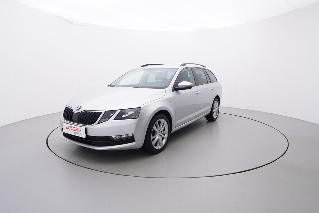 OV190V07868_10.webp_OCTAVIA Style 1.0 TSI 85 kW automat, DPH