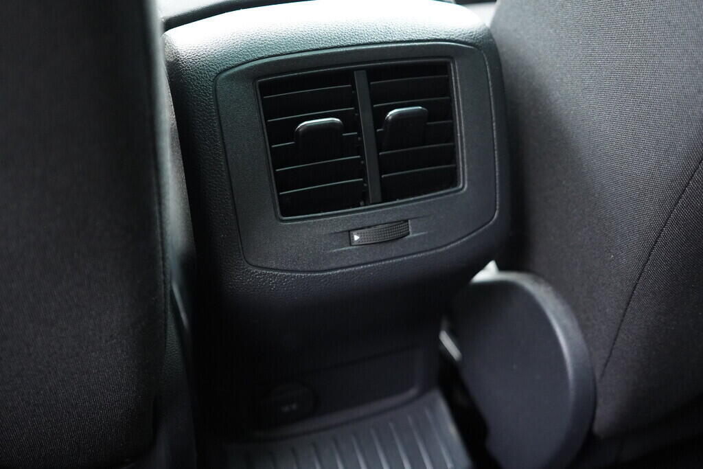 OV190V07872_28.webp_T-ROC Sport&Style 2.0 TSI 140 kW automat, DPH