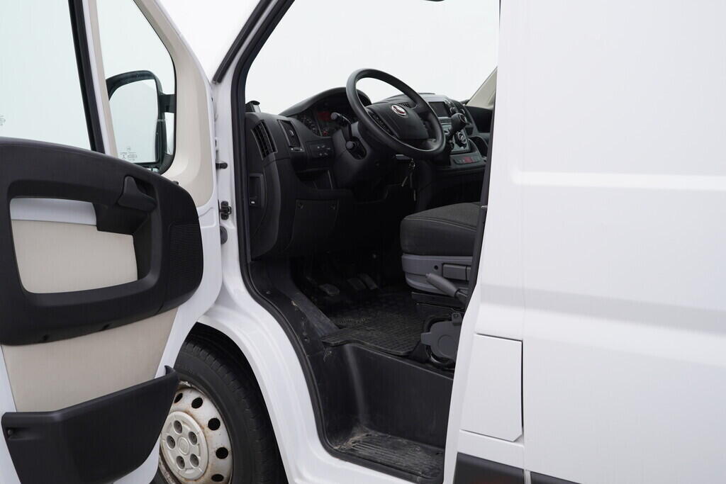OV190V07877_18.webp_DUCATO  2.3  110 kW manuál, DPH