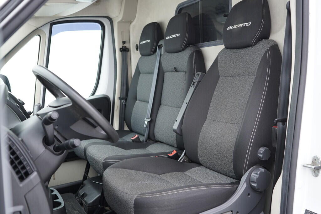 OV190V07877_23.webp_DUCATO  2.3  110 kW manuál, DPH