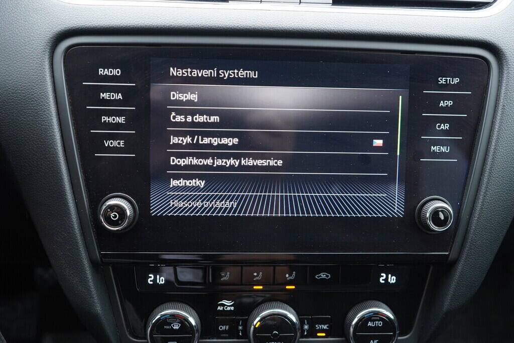 OV190V07890_30.webp_OCTAVIA Style 1.6 TDI 85 kW manuál