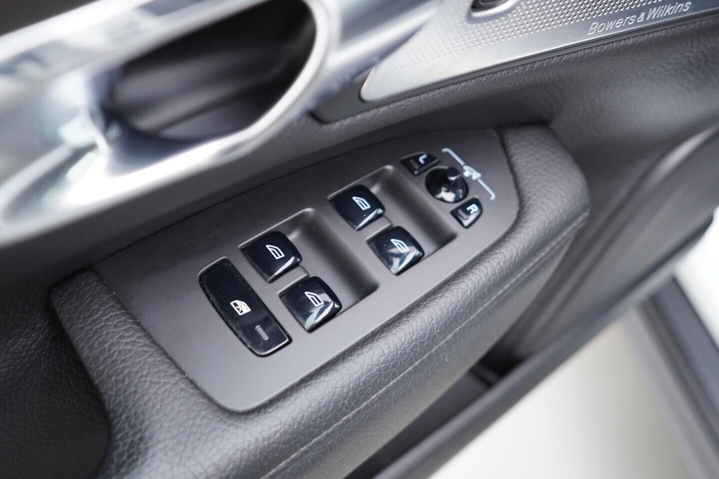 OV190V07901_20.webp_V90 Cross Country 2.0  173 kW automat, DPH