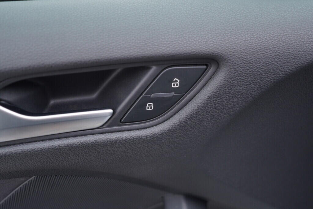 OV190V07910_21.webp_A3 SPORTBACK  1.6 TDI 85 kW manuál