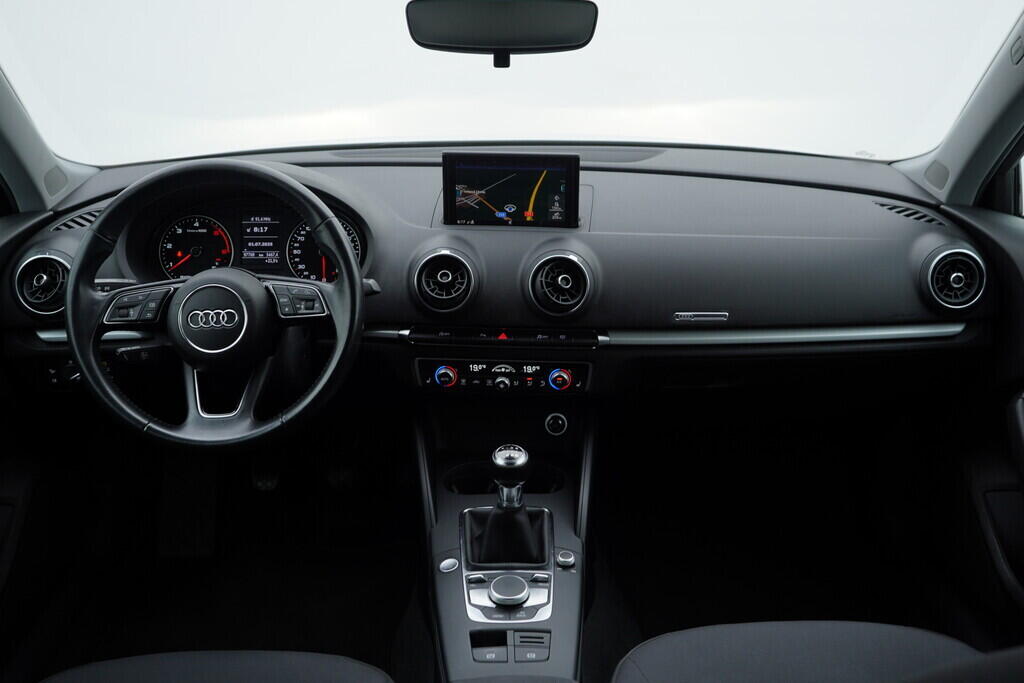 OV190V07910_28.webp_A3 SPORTBACK  1.6 TDI 85 kW manuál