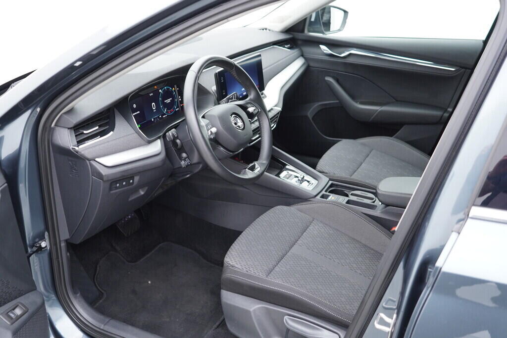 OV190V07912_18.webp_OCTAVIA Style Plus Comfort 2.0 TDI 110 kW automat, DPH