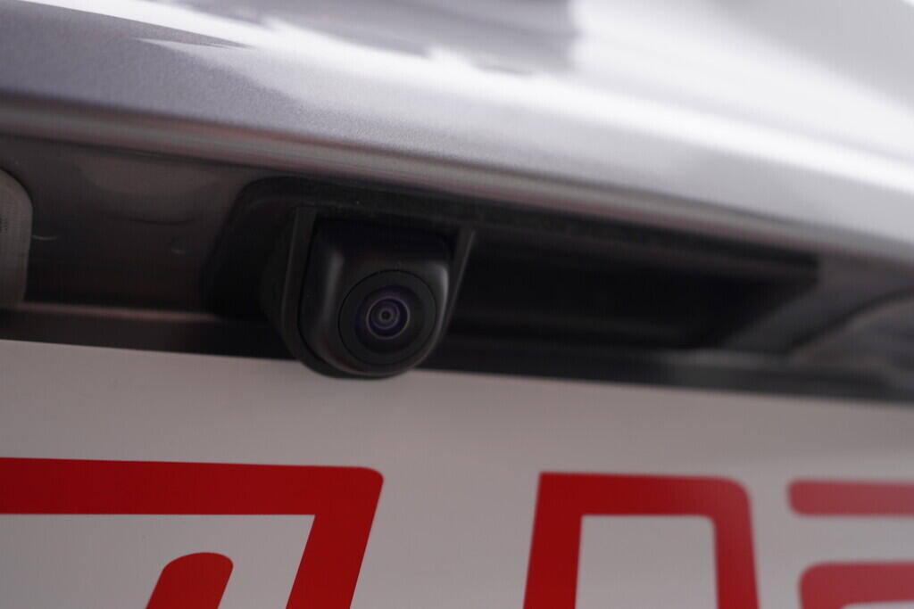 OV190V07914_39.webp_I30 Style 1.0  88 kW manuál, DPH