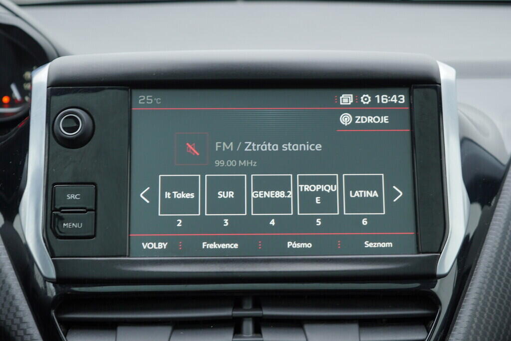OV190V07924_30.webp_T-ROC Life 1.5 TSI 110 kW automat, DPH