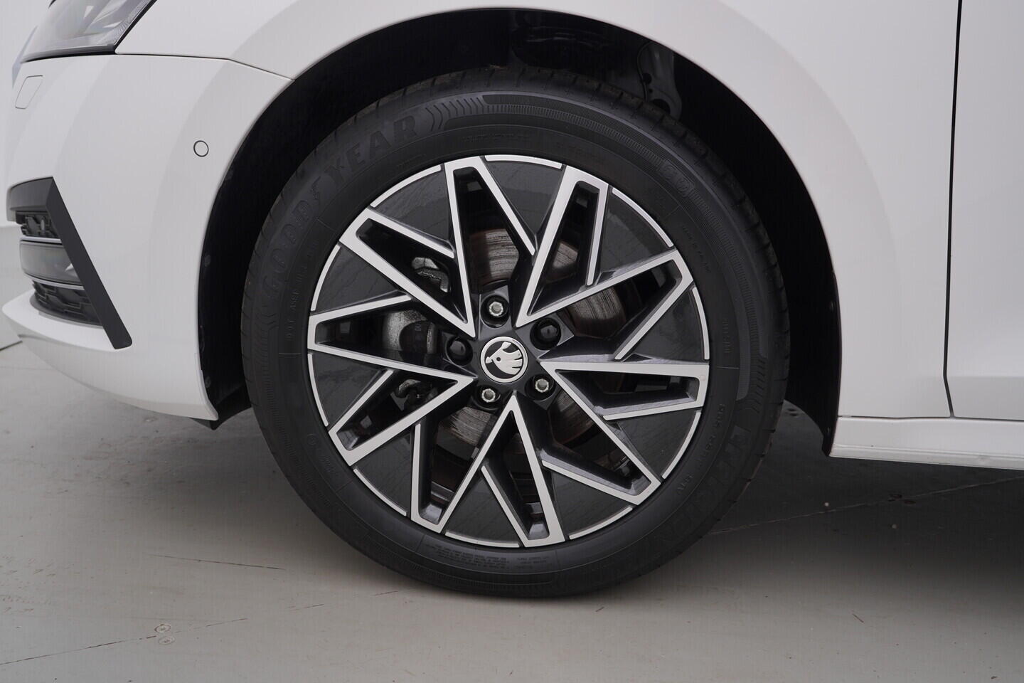 OV190V07937_43.webp_OCTAVIA Style 1.5 TSI 110 kW manuál, DPH